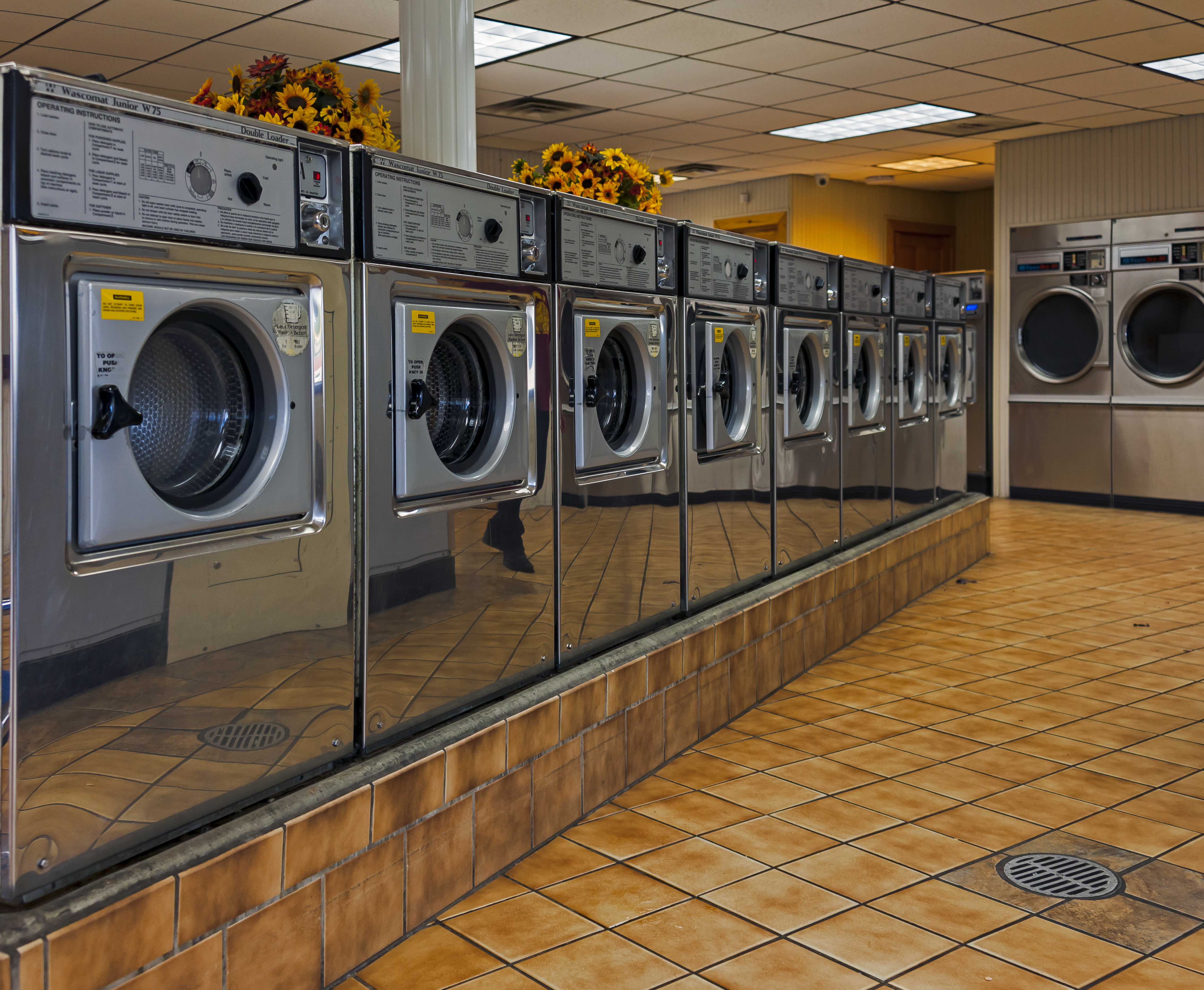 Clothes Line Coin Laundry in Bella Vista, AR Directions, Business Hours, Phone and Reviews