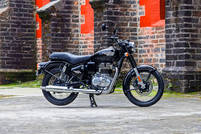 Royal Enfield Classic - Price, Mileage, Images, Features