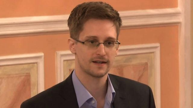 Crytocurrency: Edward Snowden’s Bitcoin Tweet Goes Viral