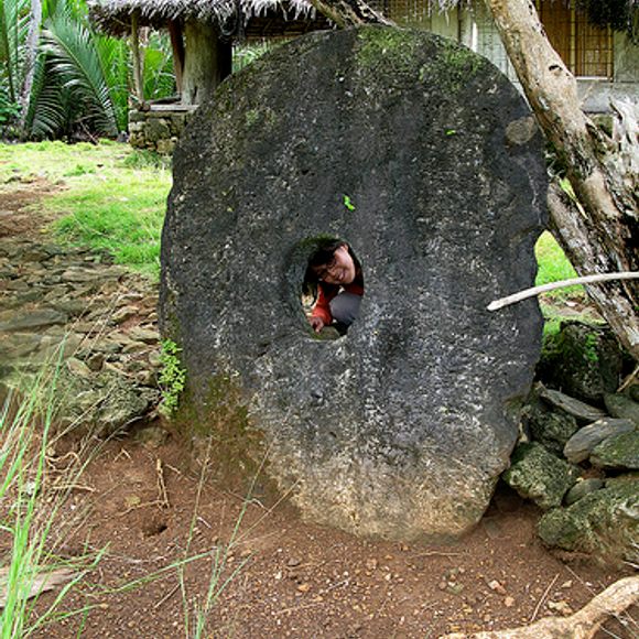 File:Rai stone from Yap bymobile.ru - Wikipedia