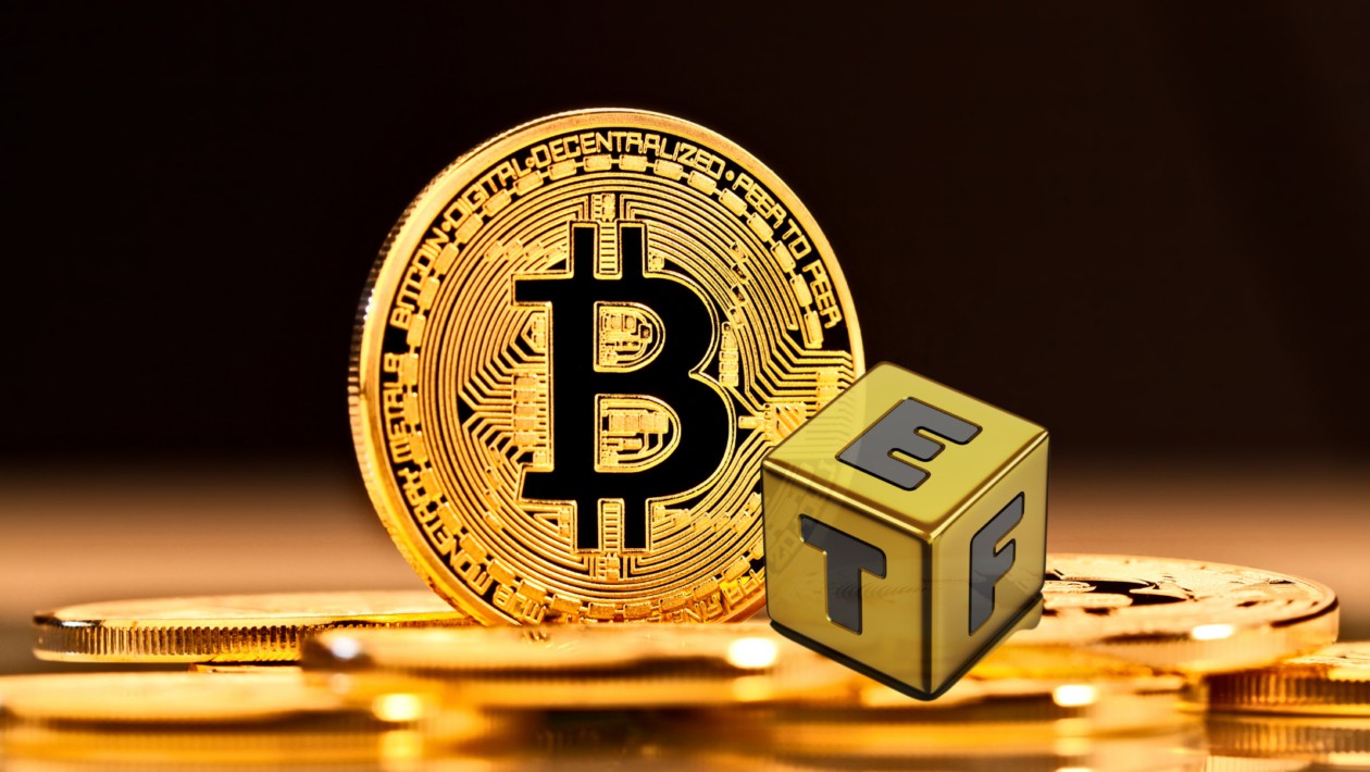 Spot Bitcoin ETFs Are Here. Should You Invest? | Morningstar