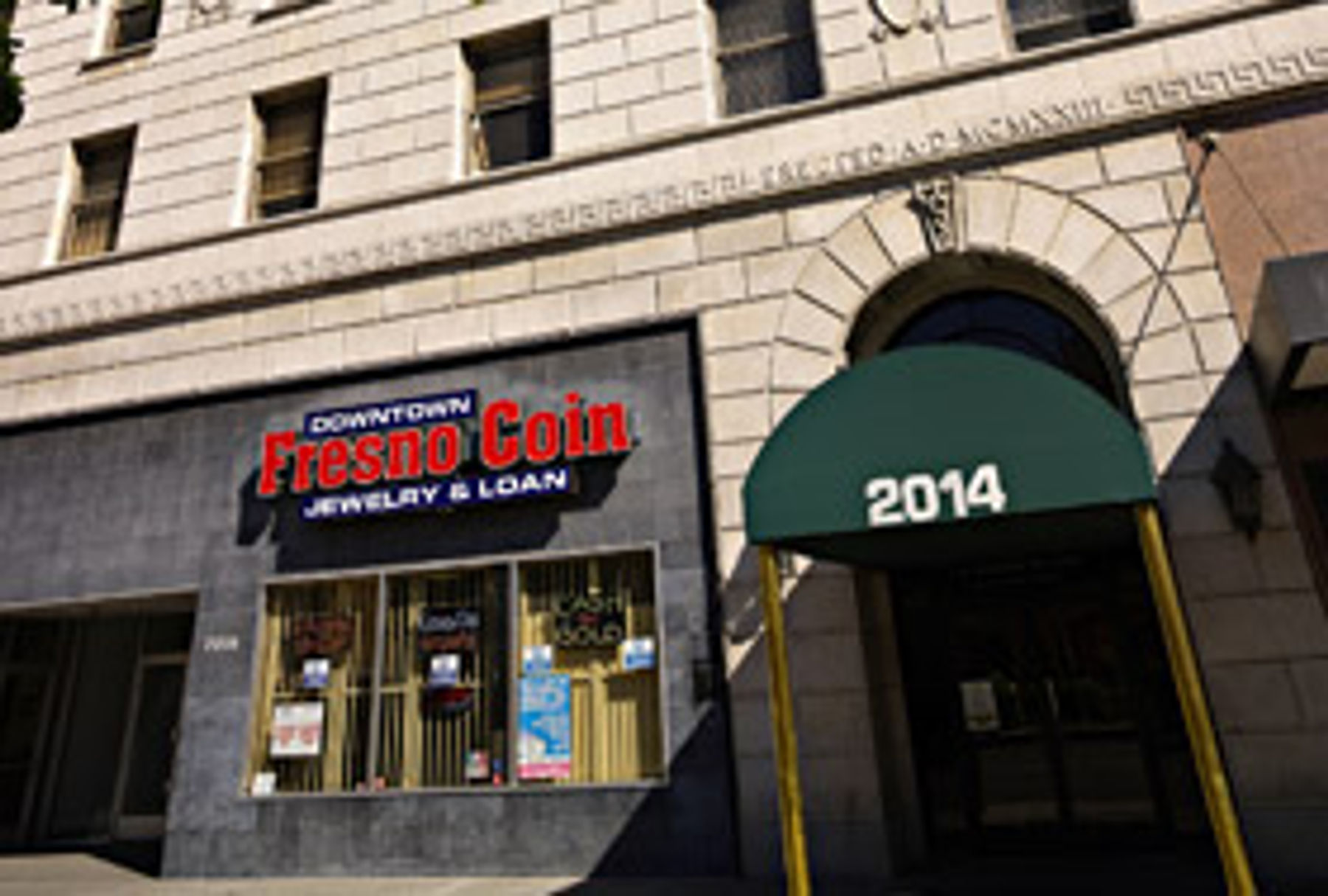 How to get to Fresno Coin Gallery (Fresno Coin Galy & Jewelry Exchange) by Bus?