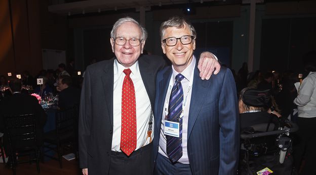 Bill Gates thinks investing in Bitcoin is crazy, Warren Buffett calls it rat poison | PC Gamer