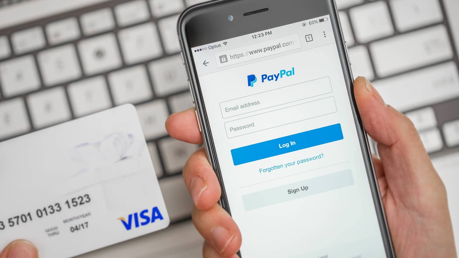 Can I access cash with my new eBay Extras Mastercard or PayPal Cashback Mastercard? | PayPal US