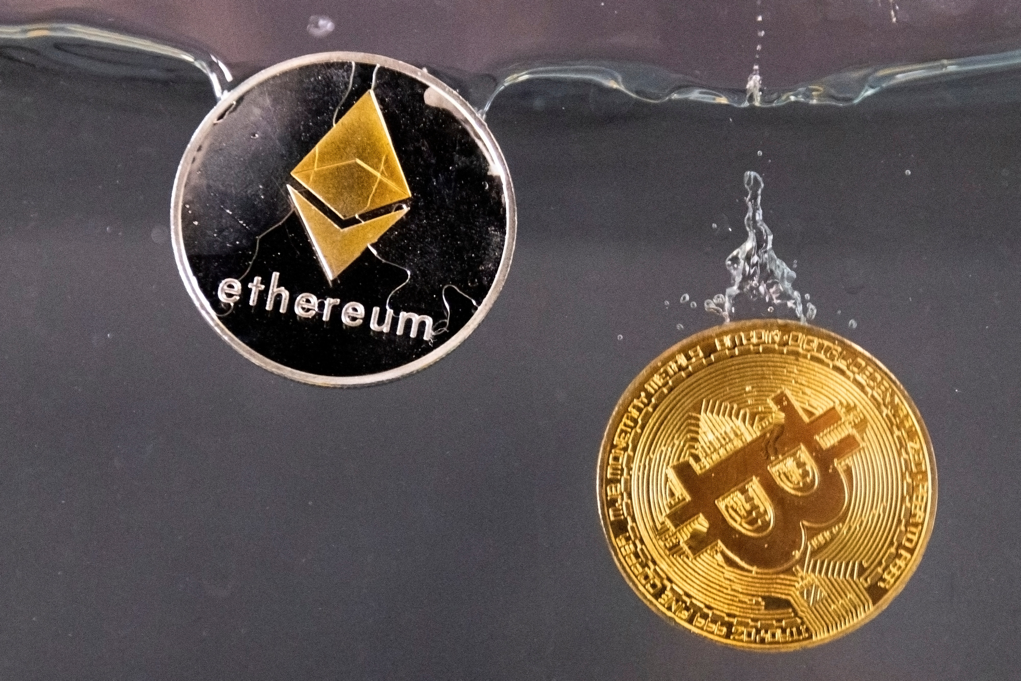 What is the difference between Ethereum and Bitcoin? | Plus