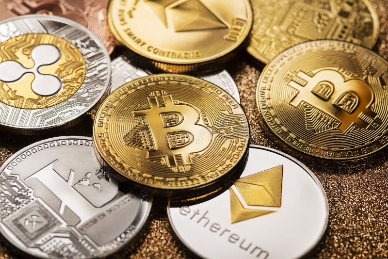 Cryptocurrency Photos and Premium High Res Pictures - Getty Images