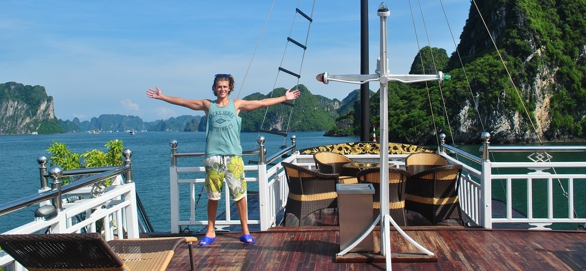 Best Halong Bay Overnight Cruises - 2 Day & 3 Day Cruise Tours | bymobile.ru