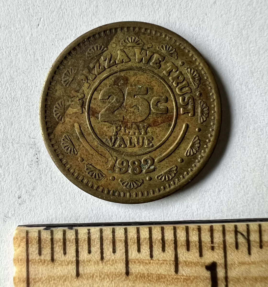 Old Chuck E cheese tokens | Museum of the Game Forums