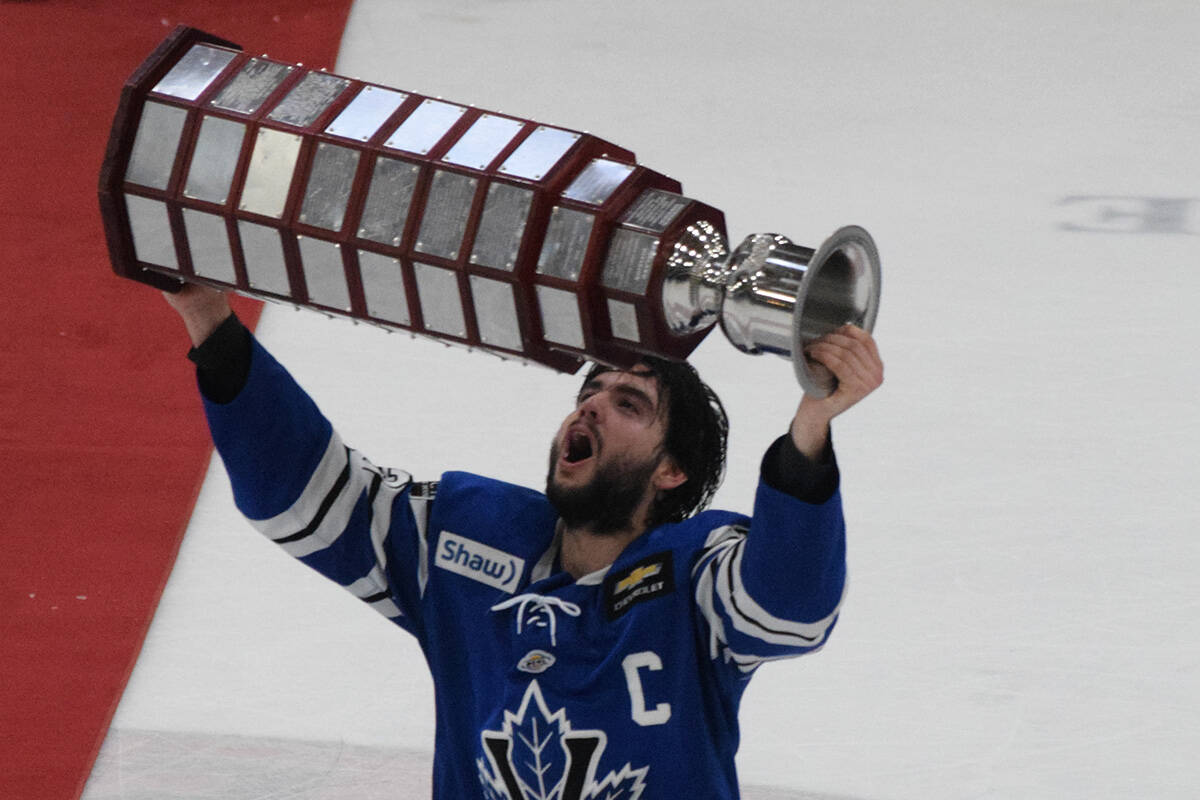 Elite Prospects - Award - BCHL Top Defenseman