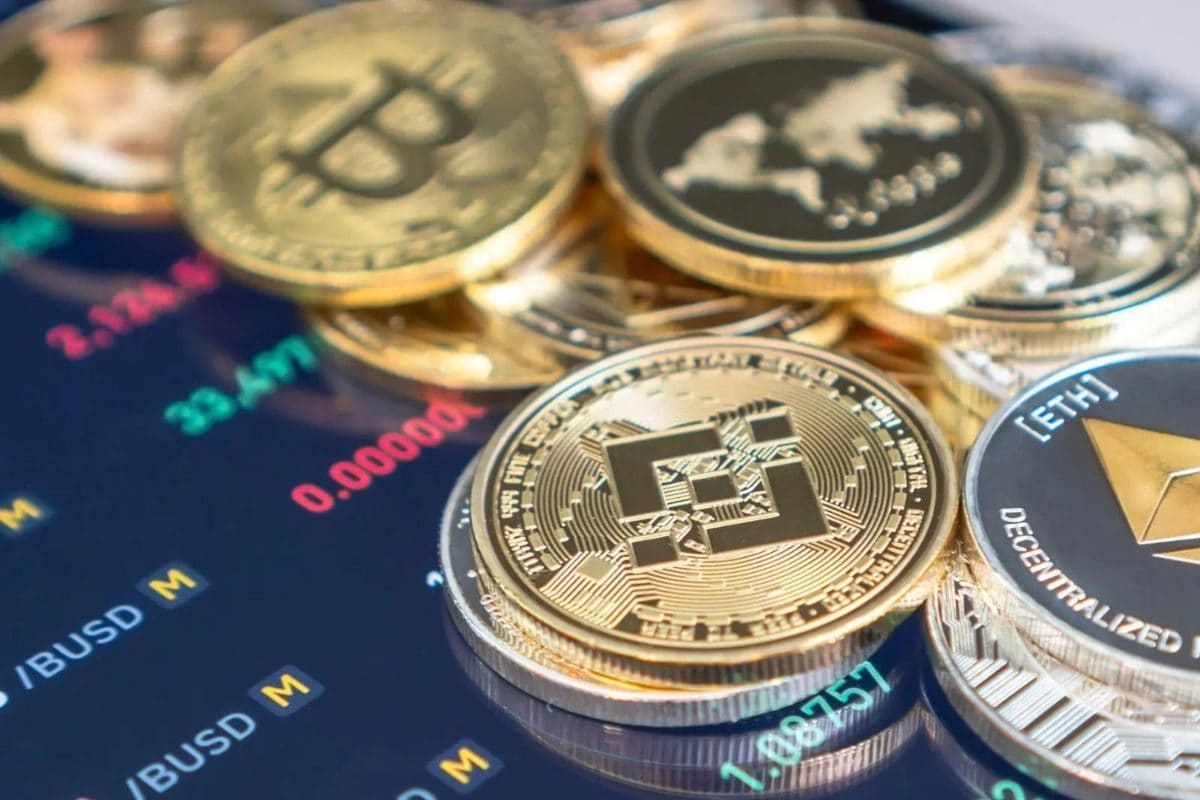 Cryptocurrency Basics: Pros, Cons and How It Works - NerdWallet