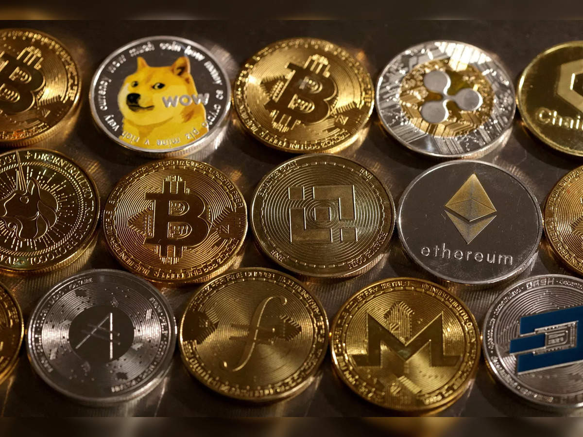 How to Invest in Cryptocurrency? Selecting a Crypto Investment Strategy