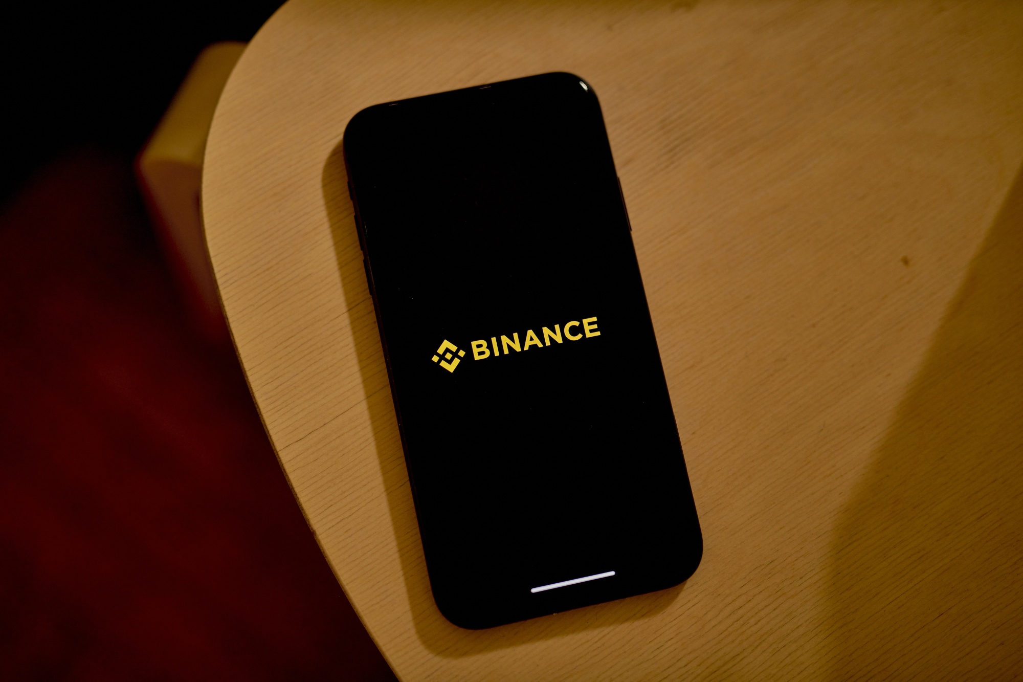 Mastercard, Binance to end crypto card partnership | Reuters