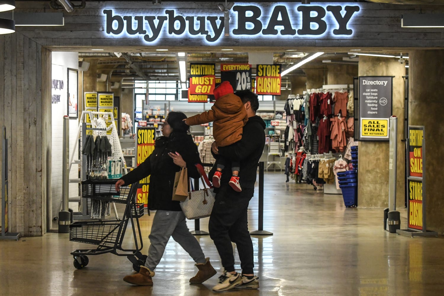 What happens to buybuy BABY with Bed Bath & Beyond planning to go out of business | CNN Business