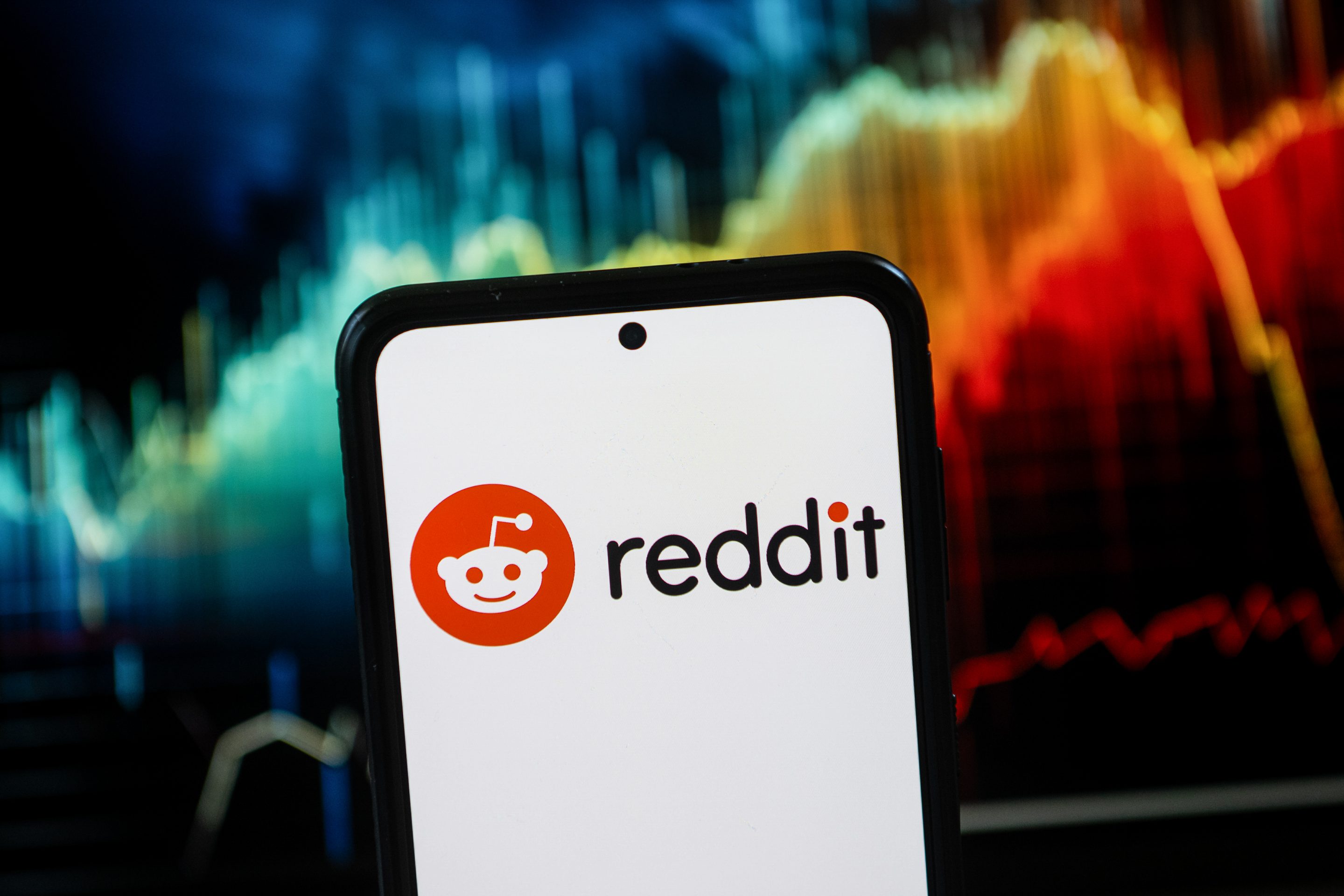 Social Media Platform Reddit Discloses Bitcoin (BTC) and Ether (ETH) Holding in IPO Filing