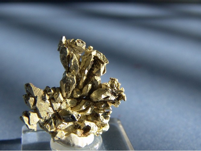 Electrum Mineral Information photos and Facts, electrum, Gold-Silver Ore