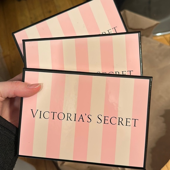 Buy VS eGift Card | Victoria's Secret