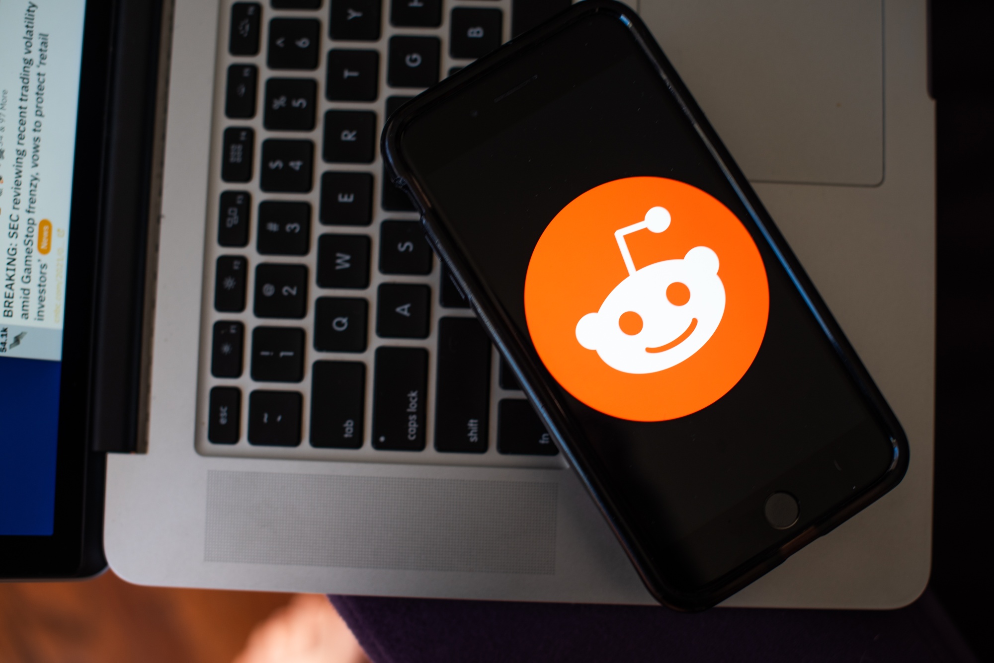 Reddit strikes AI deal with Google LeapRate