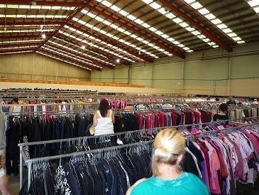 Best Bale Clothing Suppliers in South Africa | Indetexx