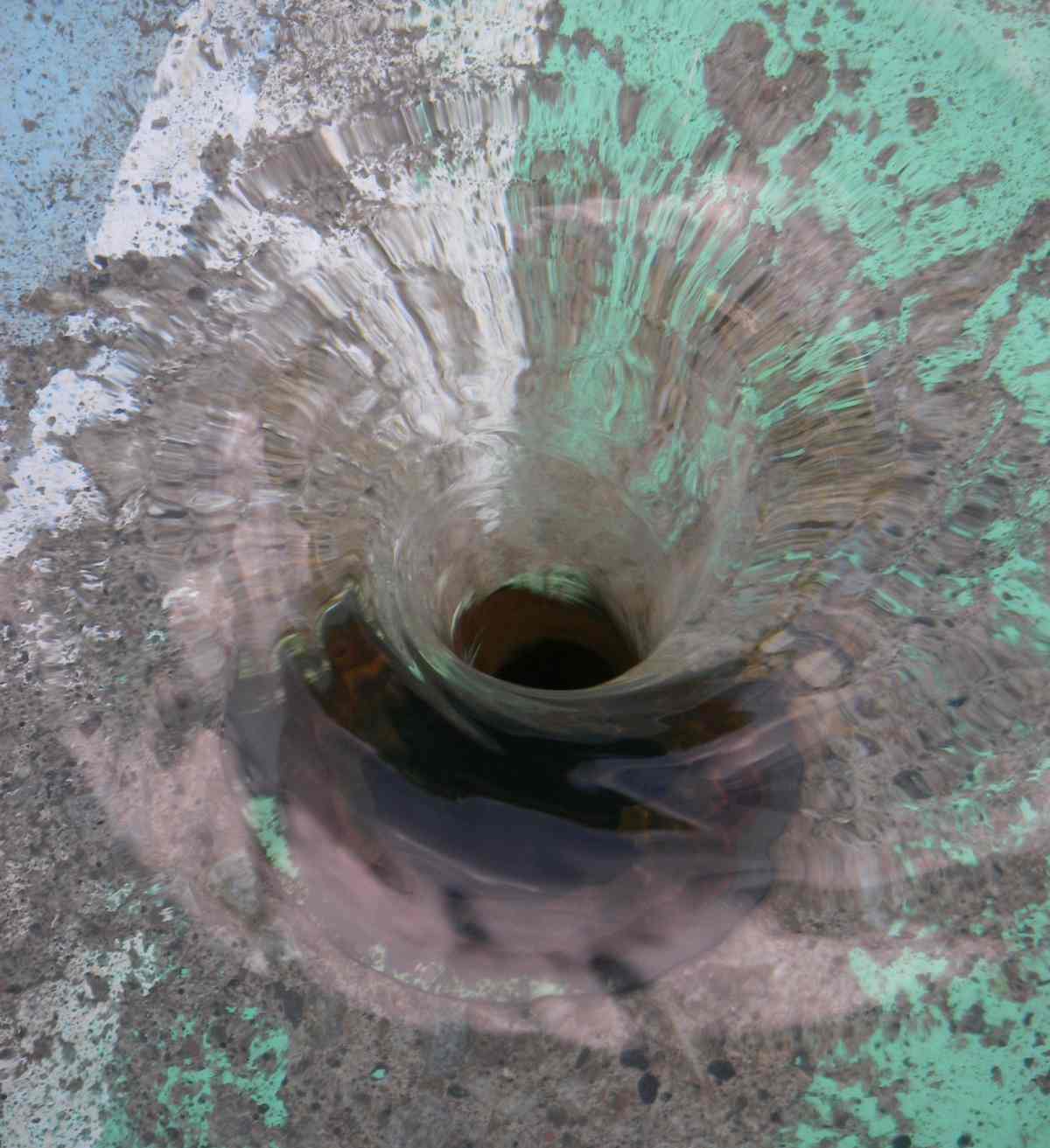 How to Tell if My Pool Main Drain is Working? Troubleshooting Guide - Cool Pool Help