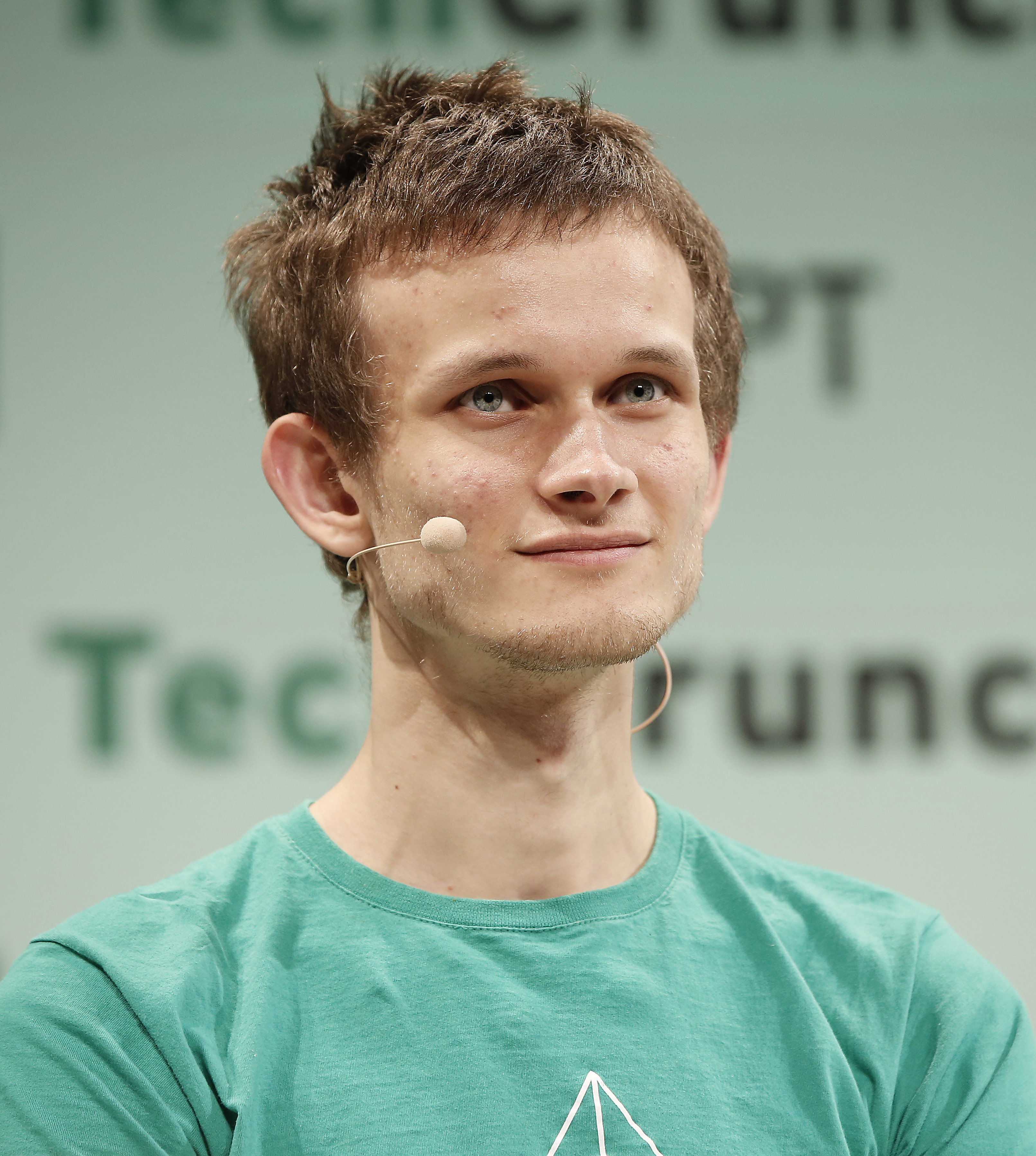 Vitalik Buterin Dumps Altcoins Worth ETH That Have 'No Moral Value'