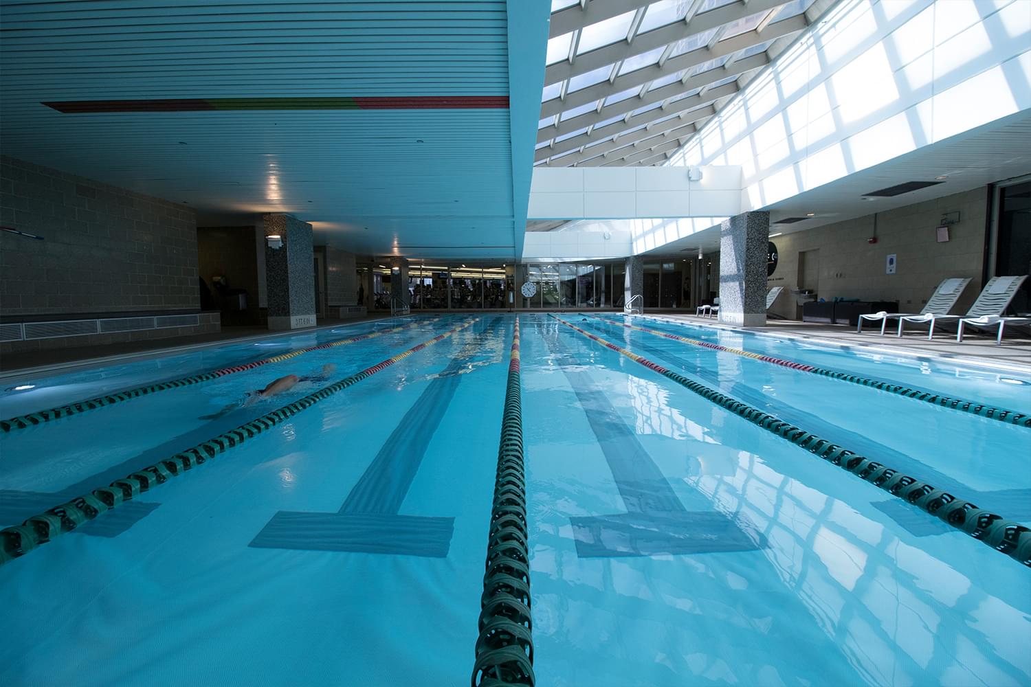 FFC Outdoor Pool - Swimming Pool in Chicago