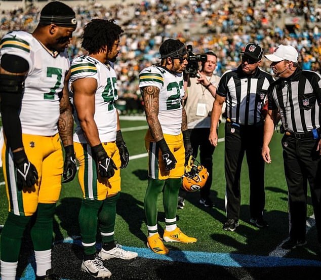 Packers almost screwed up coin toss to start game at Panthers - NBC Sports