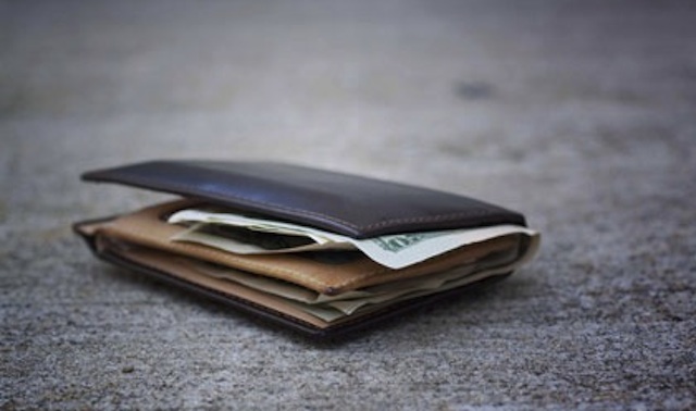 What to Do if Your Wallet or Purse Is Stolen or Lost