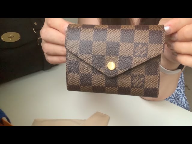 Louis Vuitton Damier Ebene Victorine Wallet