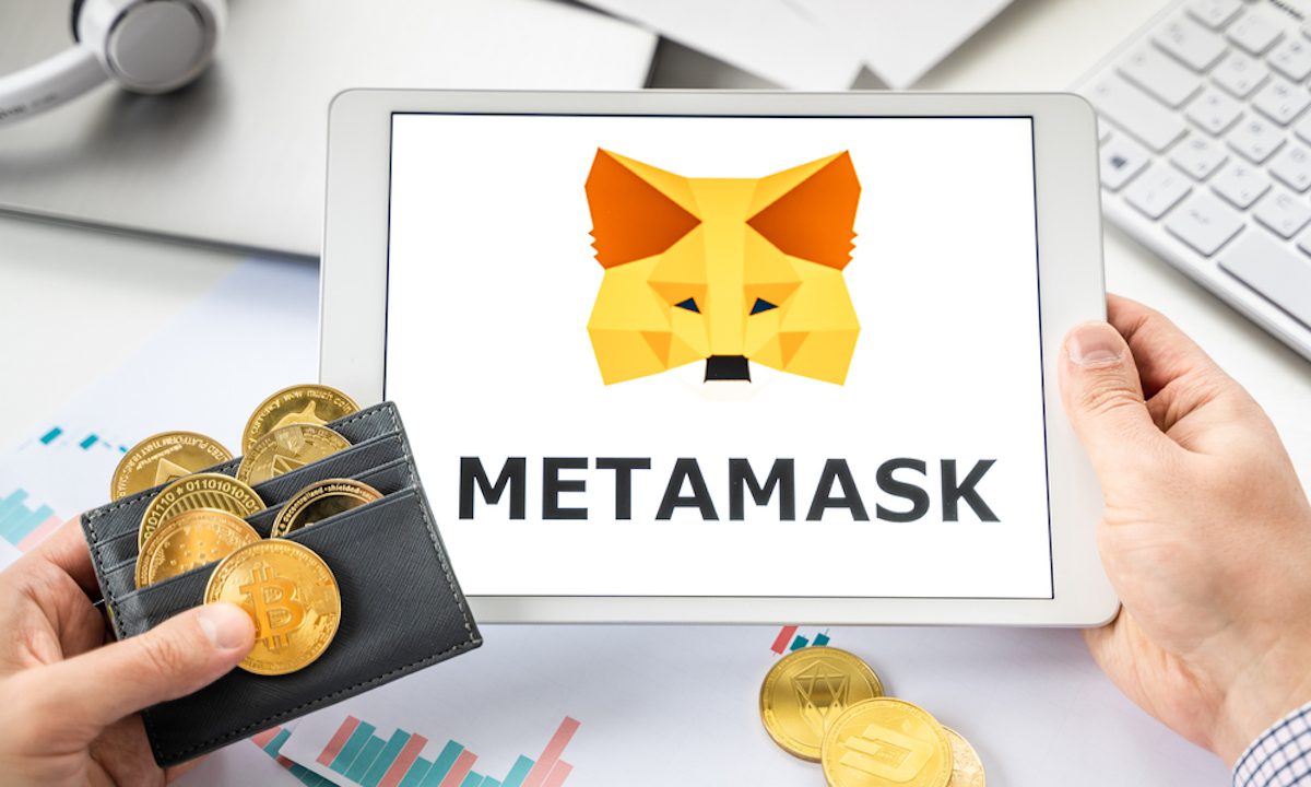 Buy crypto on MetaMask, powered by Revolut - Blog - Revolut | Revolut United Kingdom