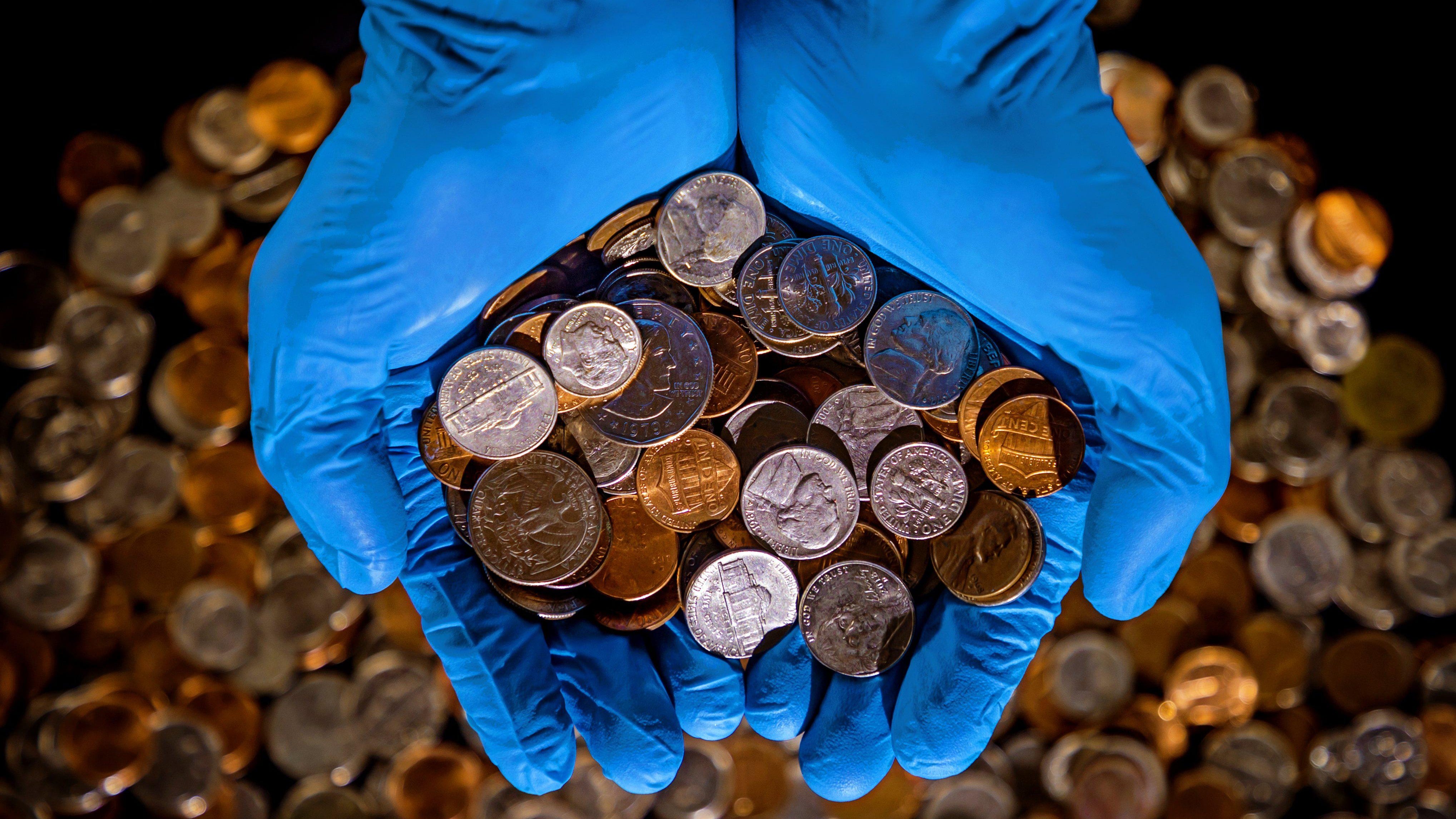 Coin shortage could turn pennies to nickels | Reuters